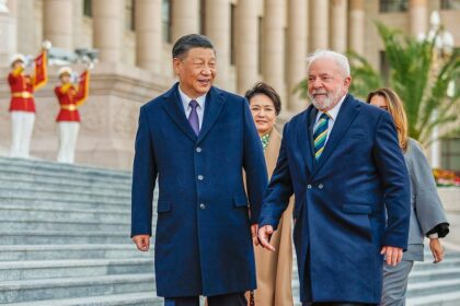 Lula: A Jornada de um Líder Popular, da Ascensão à Resistência (e ao Retorno)