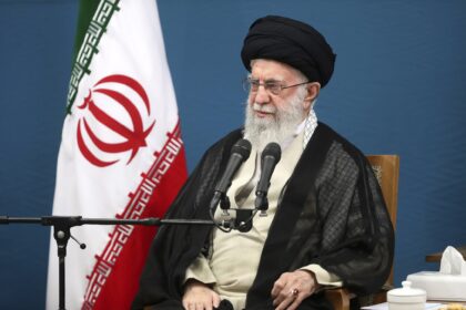 Irã faz ameaças e diz que Israel e EUA vão 'pagar caro' por ataques: 'Destino amargo e doloroso'