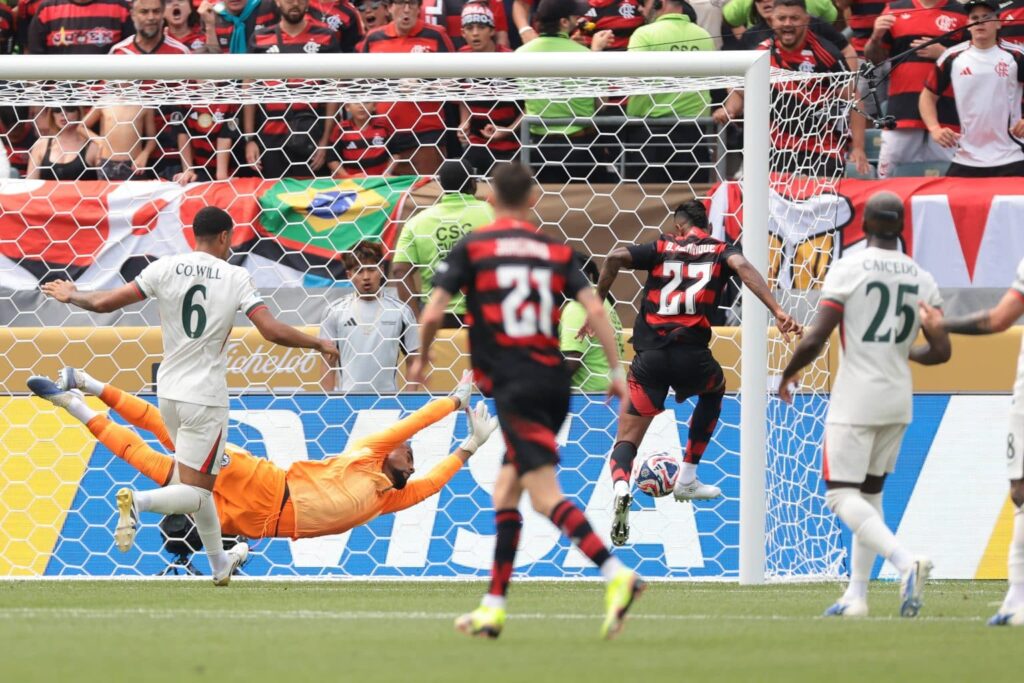 Flamengo ganha do Chelsea no Mundial